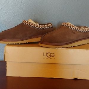 UGGs